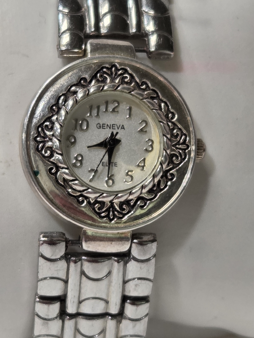 Geneva Elite 902 Silver Filigree Bracelet Watch